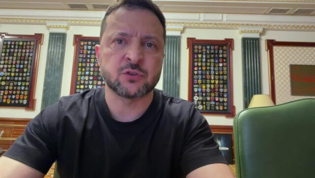 “Просто тварі”: Зеленський пообіцяв відповідь на теракт РФ у Кривому Розі “Просто-тварі”:-Зеленський-пообіцяв-відповідь-на-теракт-РФ-у-Кривому-Розі