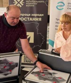 У-громаді-на-Волині-можна-скористатися-послугами-«мобільного»-ЦНАПу