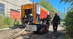 Пожежа на заводі Іскра у Львові забрала вже три життя Пожежа на заводі Іскра у Львові забрала вже три життя