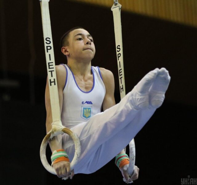 Гімнаст Назар Чепурний виграв перше золото у кар’єрі на чемпіонаті Європи Гімнаст-Назар-Чепурний-виграв-перше-золото-у-кар’єрі-на-чемпіонаті-Європи