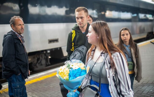 Данія планує скасувати автоматичний захист для біженців з 14 областей України Під загрозою жінки, діти та пенсіонери з України. Данія обмежить прийом біженців