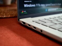 Чоловік роками підключав пристрої не до того USB-порту: через це файли передавалися довше Чоловік-роками-підключав-пристрої-не-до-того-usb-порту:-через-це-файли-передавалися-довше