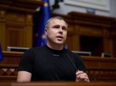 В Україні готують зміни в процесі мобілізації: новини від Романа Костенка У Раді заговорили про перегляд призовного віку: Костенко розкрив деталі