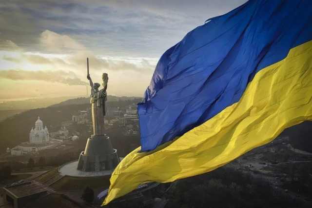 Свято 23 серпня 2026 — День Державного Прапора України: що варто знати Свято 23 серпня 2026 — День Державного Прапора України: що варто знати