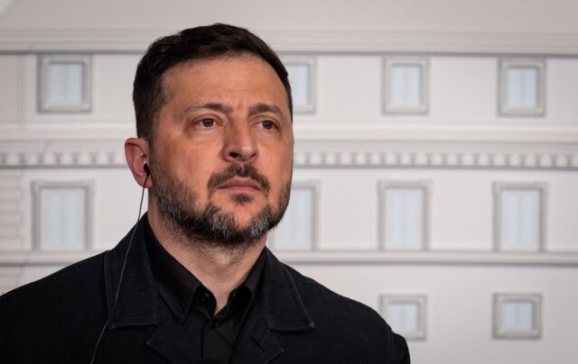 Українські військові знищили пускову установку балістичних ракет “Іскандер” Україна полює на балістику РФ, знищено установку “Іскандер”, – Зеленський