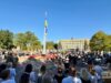 Церемонія підняття державного прапора та вручення відзнак у Нововолинську День-Державного-Прапора-України:-в-Нововолинську-вручили-почесні-відзнаки-родинам-полеглих-Героїв