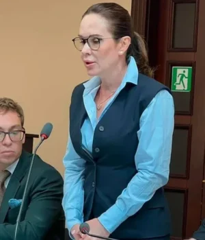 Зеленський заявив, що мав достатньо підстав для звільнення Мудрої