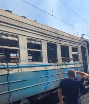 Поліція повідомила нові деталі удару по потягу у Харківській області (фото)