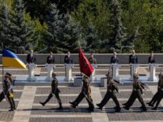 Треба терміново покрити дефіцит Міноборони, аби не лишити Україну без зброї, – Зеленський Треба-терміново-покрити-дефіцит-Міноборони,-аби-не-лишити-Україну-без-зброї,-–-Зеленський