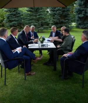 Зеленський-провів-шість-зустрічей-із-лідерами-країн-Північної-Європи-та-Балтії
