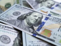 Скільки коштуватимуть 100 доларів: прогноз банкіра до кінця серпня Скільки-коштуватимуть-100-доларів:-прогноз-банкіра-до-кінця-серпня
