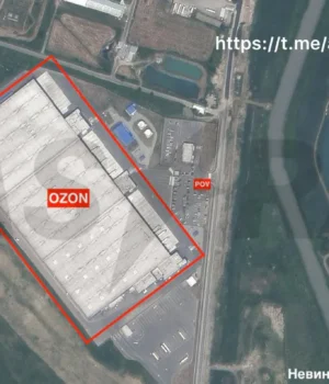 У-ставропольському-краї-спалахнула-масштабна-пожежа-на-складі-ozon-після-атаки-безпілотників