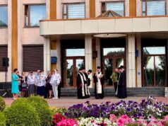 Нововолинськ відзначив День Незалежності молитвою за Україну У-День-Незалежності-Нововолинська-громада-об’єдналася-у-молитві-за-Україну