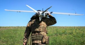Київ отримав виняток від ЄС для закупівлі китайських компонентів для безпілотників Дронова-війна-України-оголила-незручну-залежність-від-Китаю