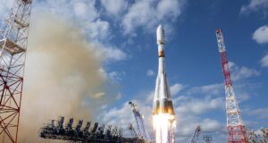 Незважаючи на атаку українських дронів, Росія запустила супутник з космодрому Плесецьк Незважаючи-на-атаку-українських-дронів,-Росія-запустила-супутник-з-космодрому-Плесецьк