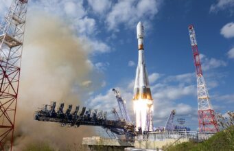Незважаючи на атаку українських дронів, Росія запустила супутник з космодрому Плесецьк Незважаючи-на-атаку-українських-дронів,-Росія-запустила-супутник-з-космодрому-Плесецьк