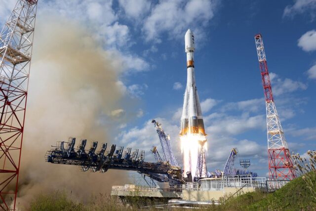 Незважаючи на атаку українських дронів, Росія запустила супутник з космодрому Плесецьк Незважаючи-на-атаку-українських-дронів,-Росія-запустила-супутник-з-космодрому-Плесецьк