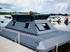 Росія планує виробництво плавучих вогневих точок для захисту Санкт-Петербурга Росія-випробовує-плавучу-платформу-«Плот-40»-для-протидії-дронам-України