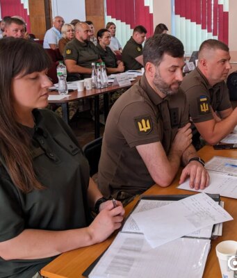 Як керівництво волинського ТЦК та СП відзвітувало перед нардепами за бусифікацію Як-керівництво-волинського-ТЦК-та-СП-відзвітувало-перед-нардепами-за-бусифікацію
