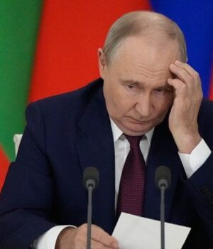 Путін-“ламає”-закони,-щоб-залишити-лояльних-“пенсіонерів”-при-владі-у-Кремлі-—-isw