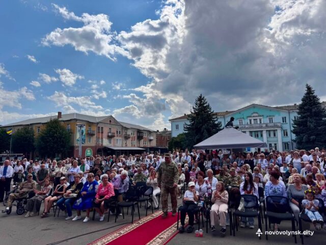 У Нововолинську відзначили 35-ту річницю Незалежності України До-Дня-Незалежності-у-Нововолинську-відзначили-мешканців-громади