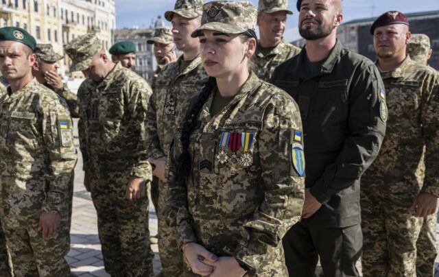В Україні не планується мобілізація жінок: реакція на заяви Кіта Келлога Чи мобілізуватимуть жінок в Україні: у ЦПД відповіли після слів Келлога