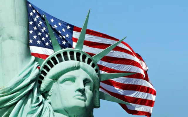 США планують скасування до 200 тисяч віз для заявників на притулок США-готують-анулювання-до-200-тисяч-віз-заявникам-на-притулок-–-ap
