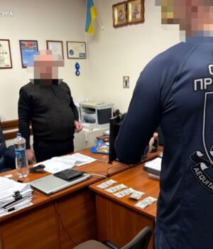 На-Волині-за-зловживання-впливом-покарали-адвоката
