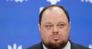 Зеленський присвоїв Стефанчуку найвищий дипломатичний ранг Зеленський присвоїв Стефанчуку найвищий дипломатичний ранг