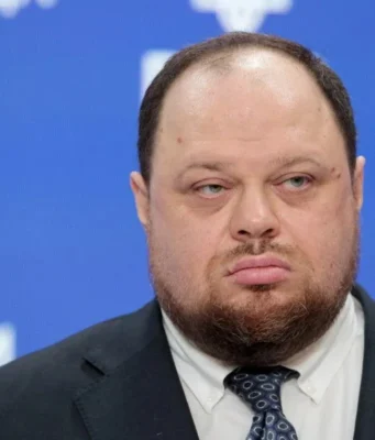 Зеленський присвоїв Стефанчуку найвищий дипломатичний ранг Зеленський присвоїв Стефанчуку найвищий дипломатичний ранг