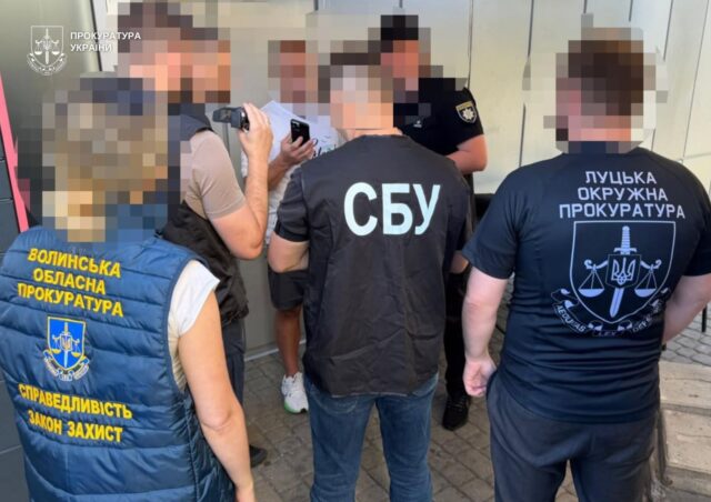 На Волині викладача університету викрили на одержанні хабаря На-Волині-викладача-університету-викрили-на-одержанні-хабаря