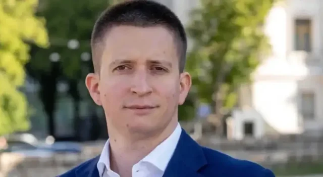 За посадовця ОП Дубовика внесли 7 млн грн застави в рамках справи Форест Гамп За посадовця ОП Дубовика внесли 7 млн грн застави в рамках справи Форест Гамп