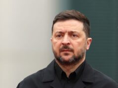 Зеленський визначив нові завдання для посилення оборони Запорізької та Донецької областей Зеленський під час поїздки на фронт доручив посилити захист Запоріжжя та області