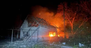 Російська атака на Запоріжжя: троє поранених росія-атакувала-Запоріжжя,-троє-людей-дістали-поранення