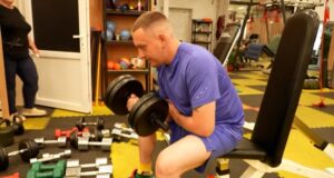 Звільнення українського військовослужбовця Олександра Іванова після чотирирічного полону в Росії Схуд-на-35-кг-і-розповідав-про-чарівника:-як-український-морпіх-пережив-4-роки-полону.