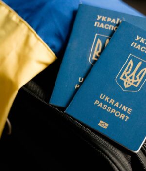 Євросоюз-зможе-висилати-українців-навіть-попри-захист:-кого-це-стосуватиметься