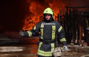 Розслідування у Бучанському районі після детонації на підприємстві Прокуратора розслідує детонацію біля Житомирської траси після атаки РФ: постраждали 6 людей