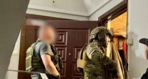 Трагедія в Одесі: чоловік застрелив батьків та поранив брата В-Одесі-чоловік-застрелив-батьків,-поранив-брата,-а-потім-вкоротив-і-собі-віку-–-поліція