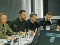 Україна і Латвія обговорили військові потреби та постачання зброї Україна і Латвія обговорили військові потреби та постачання зброї