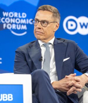 Європі потрібно відновити діалог із Росією, – Стубб