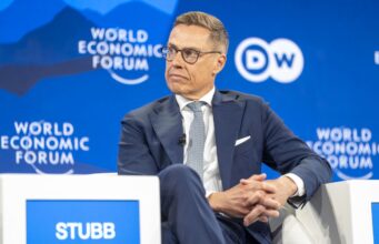 Президент Фінляндії закликає до діалогу з Росією на фоні гібридних атак Європі потрібно відновити діалог із Росією, – Стубб