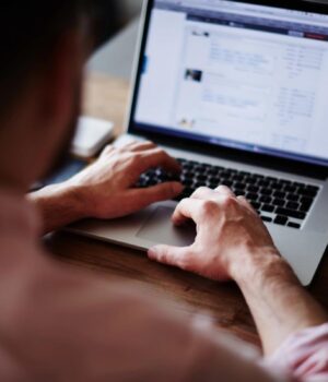 Старий-macbook-знову-працюватиме-швидше:-що-потрібно-зробити-прямо-зараз Старий-macbook-знову-працюватиме-швидше:-що-потрібно-зробити-прямо-зараз