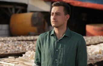 “Детонація – це страшно”: зірка “Ліги сміху” показав пошкоджений будинок родичів під Києвом “Детонація-–-це-страшно”:-зірка-“Ліги-сміху”-показав-пошкоджений-будинок-родичів-під-Києвом