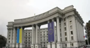Пошуки українців тривають після повені в Непалі Пошуки-56-українців-після-повені-в-Непалі-не-закінчені-–-МЗС