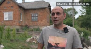 Переселенець купив занедбаний будинок за $5 тисяч у розстрочку: як він його відновив Переселенець-купив-занедбаний-будинок-за-$5-тисяч-у-розстрочку:-як-він-його-відновив