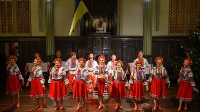 Ансамбль «Голубка»: українська культура у Швейцарії через танець «Танець,-що-повертає-відчуття-дому».-Як-«Голубка»-об’єднала-українців-у-Швейцарії