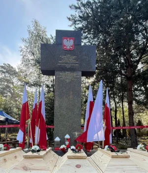 789301247_1620866052890130_3205614752751211944_n.webp На Волині перепоховали 55 польських жертв Волинської трагедії
