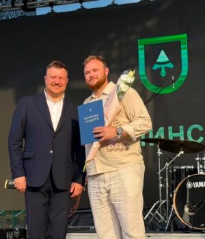 З-нагоди-76-ї-річниці-Нововолинська-відзначили-мешканців-громади
