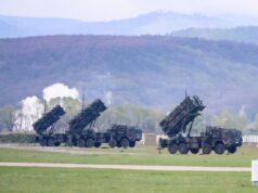 НАТО та ЄС ведуть переговори з Іспанією та Грецією щодо передачі ракет Patriot Україні НАТО та ЄС тиснуть на дві країни, щоб вони передали Україні ракети для Patriot, –...