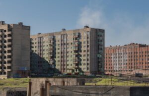 До цього міста не веде жодна дорога, а взимку Сонце там не сходить 45 днів До-цього-міста-не-веде-жодна-дорога,-а-взимку-Сонце-там-не-сходить-45-днів
